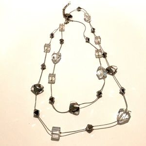 🛍️ Premier Designs necklace and bracelet